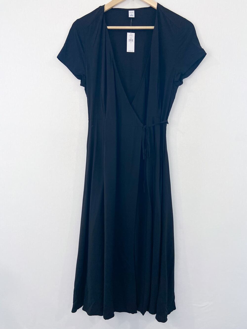NEW Old Navy Black Wrap Midi Dress sz Small Classic Minimalist Capsule Wardrobe